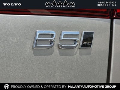 2026 Volvo XC60 B5 Ultra