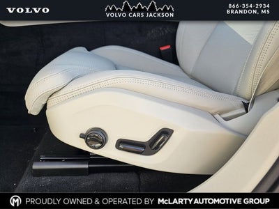 2026 Volvo XC60 B5 Ultra