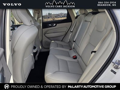 2026 Volvo XC60 B5 Ultra