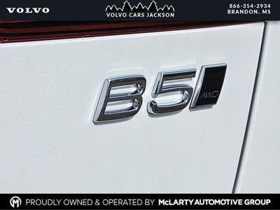 2026 Volvo XC60 B5 Ultra