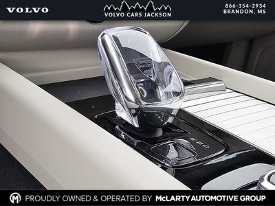 2026 Volvo XC60 B5 Ultra