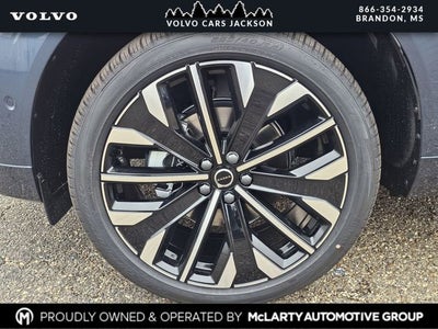 2026 Volvo XC60 B5 Ultra