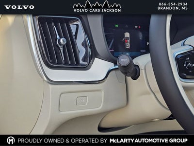 2026 Volvo XC60 B5 Ultra