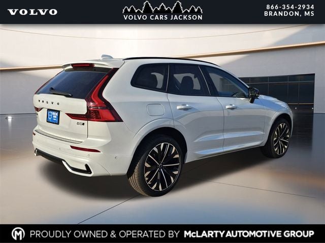 2026 Volvo XC60 B5 Ultra