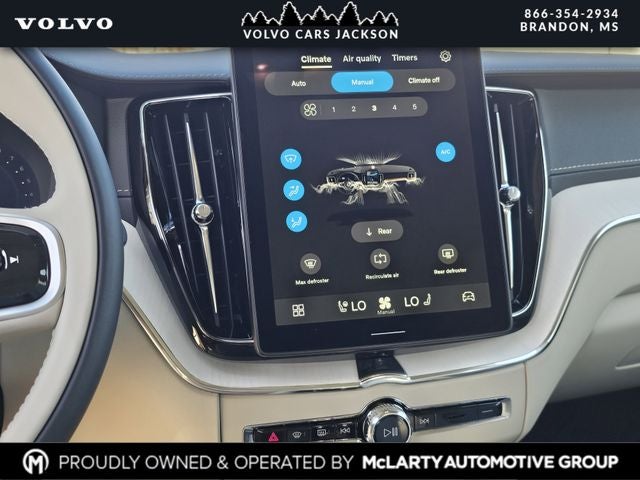 2026 Volvo XC60 B5 Ultra