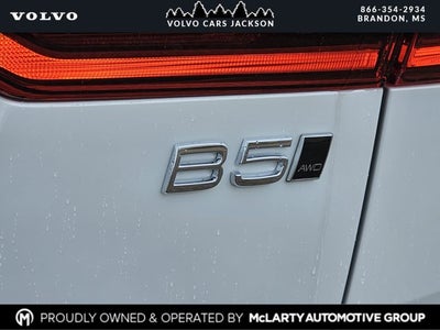 2026 Volvo XC60 B5 Ultra