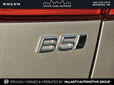 2026 Volvo XC60 B5 Ultra