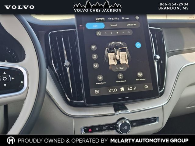 2026 Volvo XC60 B5 Ultra